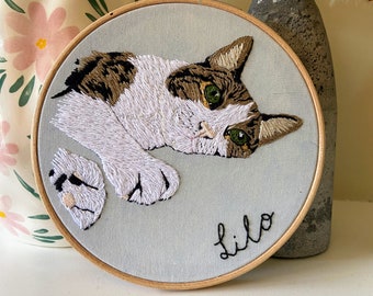 Custom Pet Portrait Embroidery Hoop - hand stitched, animal lover, dogs, cats, dog mum, pet gift, portrait, animal embroidery, gallery wall