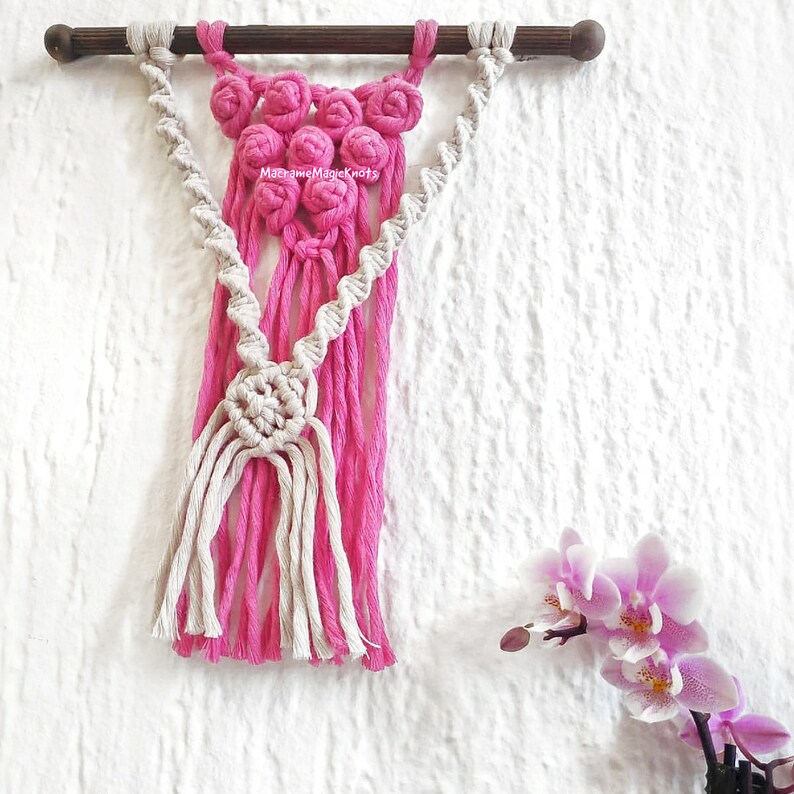 TUTORIAL Macrame Rose Wall Hanging Pattern Macrame Wall Etsy