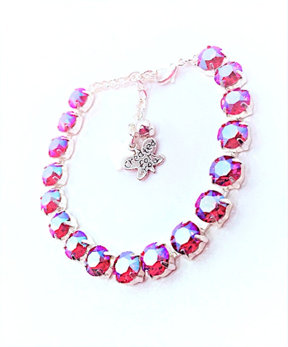 ピンクのオーストリア産クリスタルブレスレット：ライトサイアムシマー