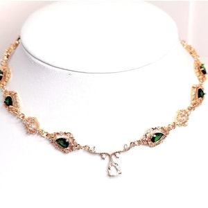 Green Flower Teardrop Jewelry Set, Elegant Green Regency Jewelry, Wedding Fairycore Choker, Cottagecore Necklace Earrings, Ethereal Fantasy