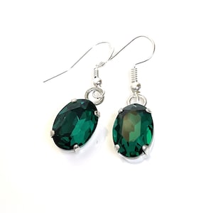 Dainty Emerald Green Crystal Sterling Silver Earrings, Bridesmaid Gift, Vintage Style Dangles, Oval Drops, Earrings for Women, Gift for Her