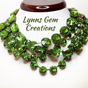 Peridot Statement Crystal Necklaces, Rhinestone Choker, Anna Wintour Style, Riviere Necklace, Georgian Collet Necklace, Layering Chokers