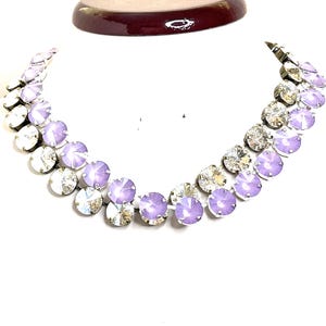 Collares de estilo georgiano con cristales austriacos violetas transparentes, estilo Anna Wintour, gargantillas con capas Riviere, collares para mujer