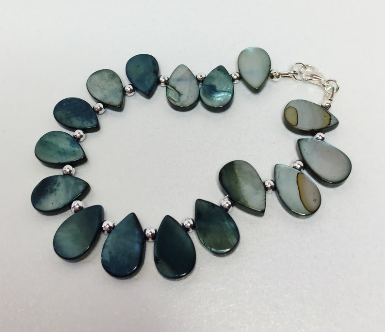 Peacock Shell Pearl Bracelet Grey Pearl Drop Bracelet Gemstone Bracelet Shell Teardrop Pearl Jewellery Natural Stone Bracelet