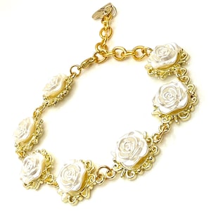 White Rose Gold Plated Flower Jewellery Set, Medieval Tudor Style Floral Choker, Cottagecore Wedding, Regency Style Rose Jewellery