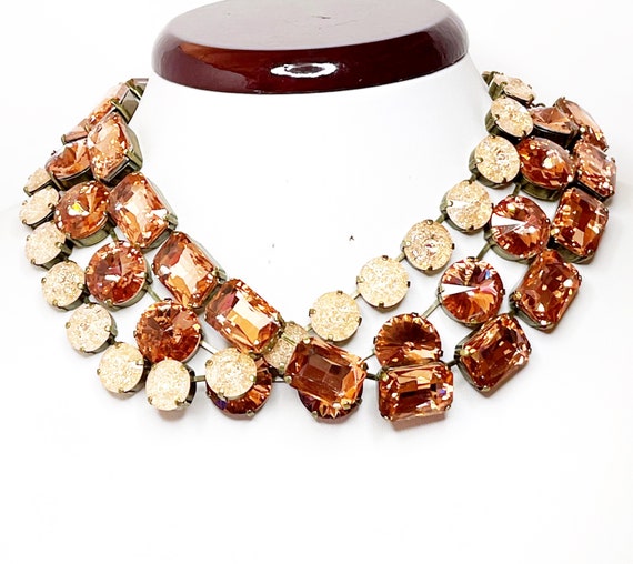 Anna wintour shop georgian collet necklace
