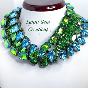 Peridot Georgian Collet Necklaces, Crystal Choker, Anna Wintour Style, Aquamarine Riviere Necklace, Statement Necklaces for Women