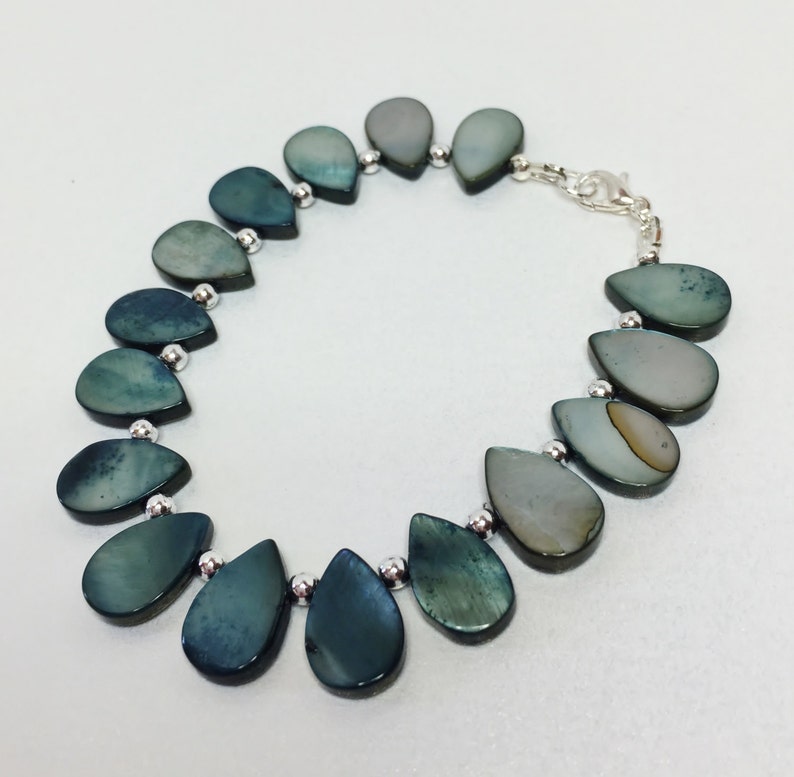 Peacock Shell Pearl Bracelet Grey Pearl Drop Bracelet Gemstone Bracelet Shell Teardrop Pearl Jewellery Natural Stone Bracelet