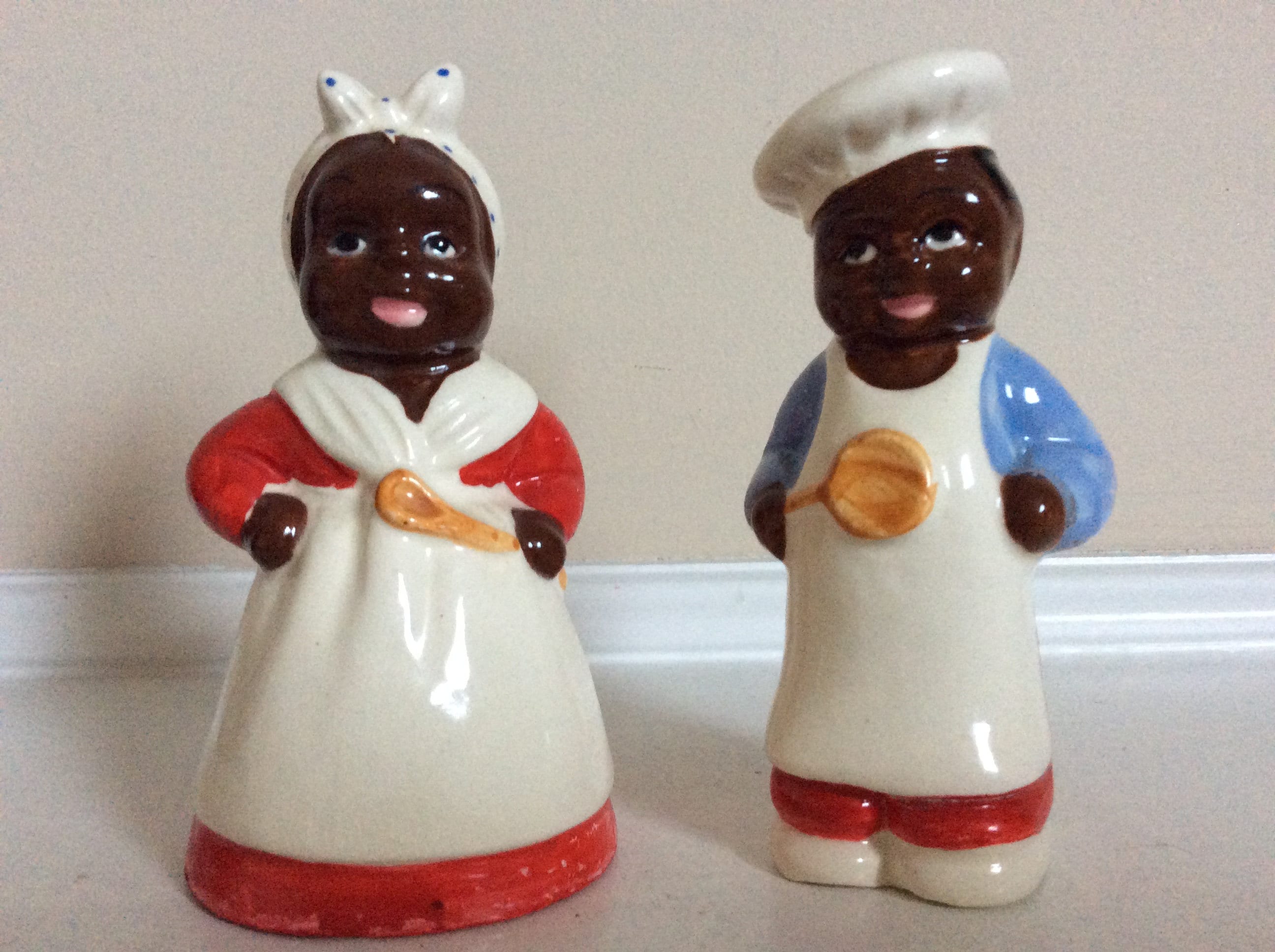 Antique Set of a Black Man and Woman Salt and Pepper Shaker Set, Made in  Japan. 