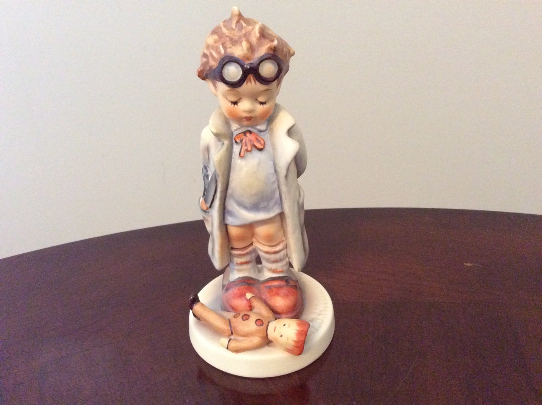 Hummel Goebel the “doctor” Figurine #127 TMK7. - Etsy