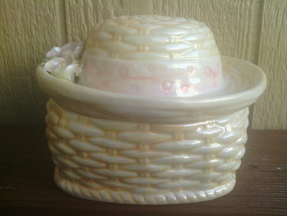 Pretty and  Practical Glossy Storage Container wi… - image 2