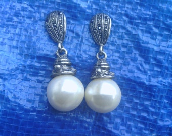 Attractive White Faux Pearl Drop Earrings.