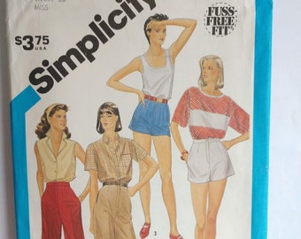 Simplicity Pattern 6398 Misses Misses Shorts in Three Lengths Size 10