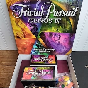 Hasbro Trivial Pursuit - Genus IV