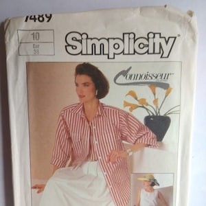Simplicity Connoisseur Collection Pattern 7489 Misses Top Skirt and Loose Fitting Unlined Size 10