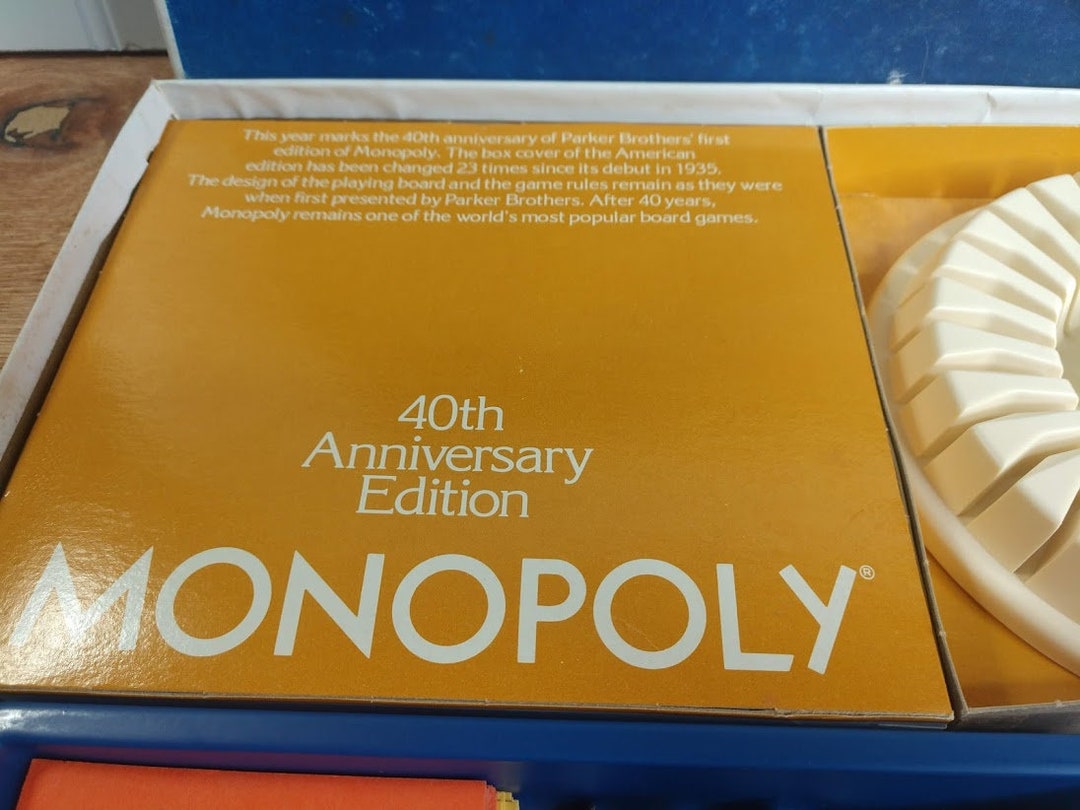 Monopoly Deluxe Edition, 1974 40th Anniversary Version