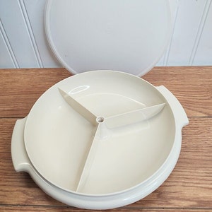 Tupperware Almond Suzette Divided Serving Dish Snack Tray NO HANDLE