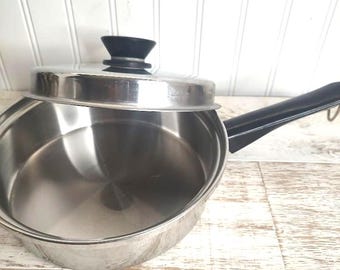 Amway Queen Waterless Multi-ply 18/8 Stainless Steel 1 1/2 Quart