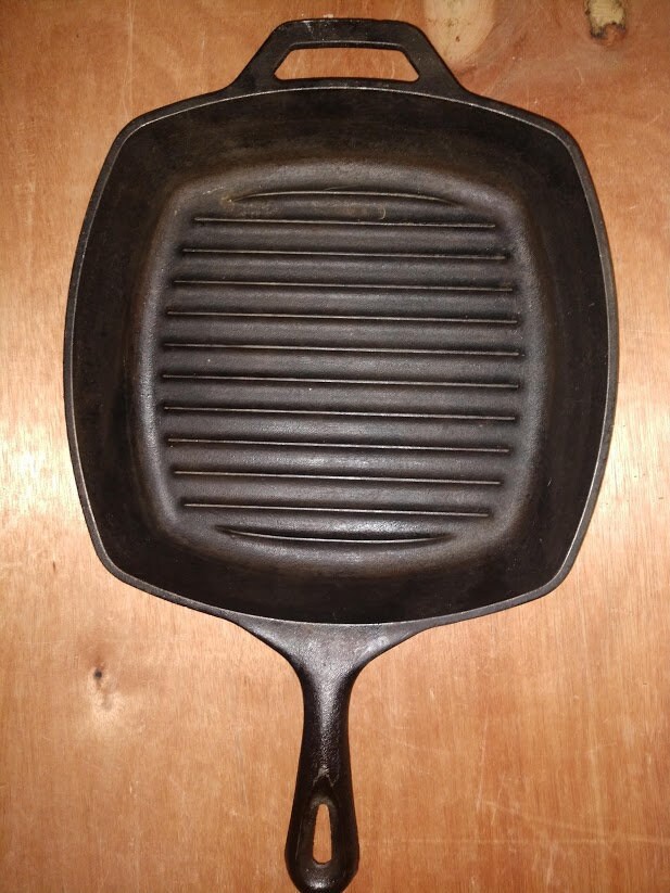 Lodge 10 Cast Iron Square Grill Pan Vintage Cookware 