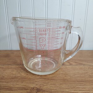 Vintage PYREX Glass Measuring Cup - 4 Cups/1QT With Red Lettering