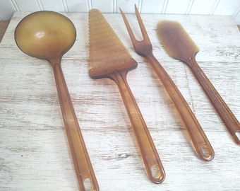 Vintage Robinson Knife Company Ultratemp Utensil Set- AMBER ~ Vintage Kitchen~ Made in USA
