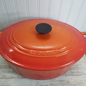 Le Creuset Enameled Cast Iron Signature Oval Dutch Oven &quot; 31&quot; 6.75 qt ~ Le Creuset &quot;31&quot; Le Creuset Oval