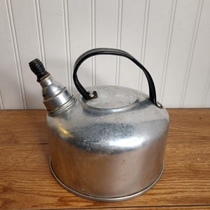 Comet Aluminum Tea Kettle, 4 Cup Whistling Tea Pot ~ Powerless Hot Water
