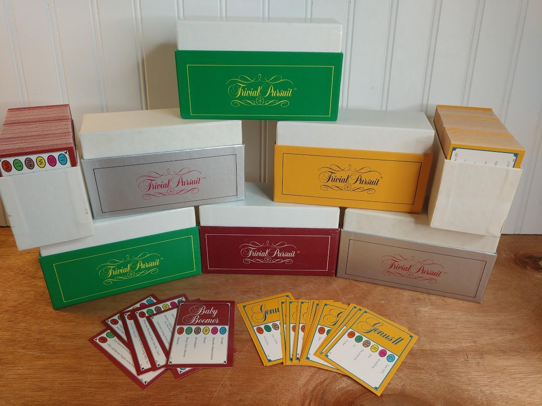 Jeu De Cartes Trivial Pursuit Édition Baby-Boomers - 50 Cartes / 300 Questions - Année 1985 - Neuf
