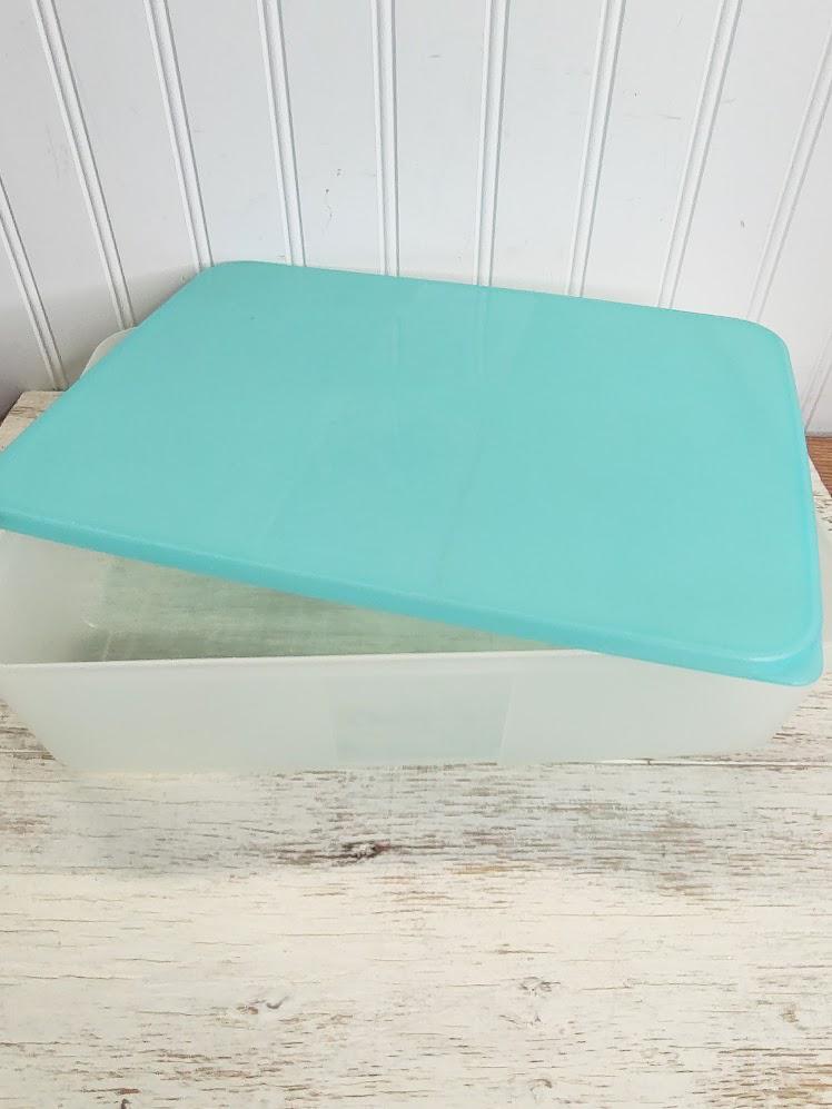 Tupperware Rectangler Zer Mate 2097a-2 With Lid 2095a-1 - Etsy