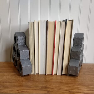 Sujetalibros de tuercas industriales 7.5LBS - Decoración de la cueva del hombre ~ Sujetalibros industriales ~ Sujetalibros de acero