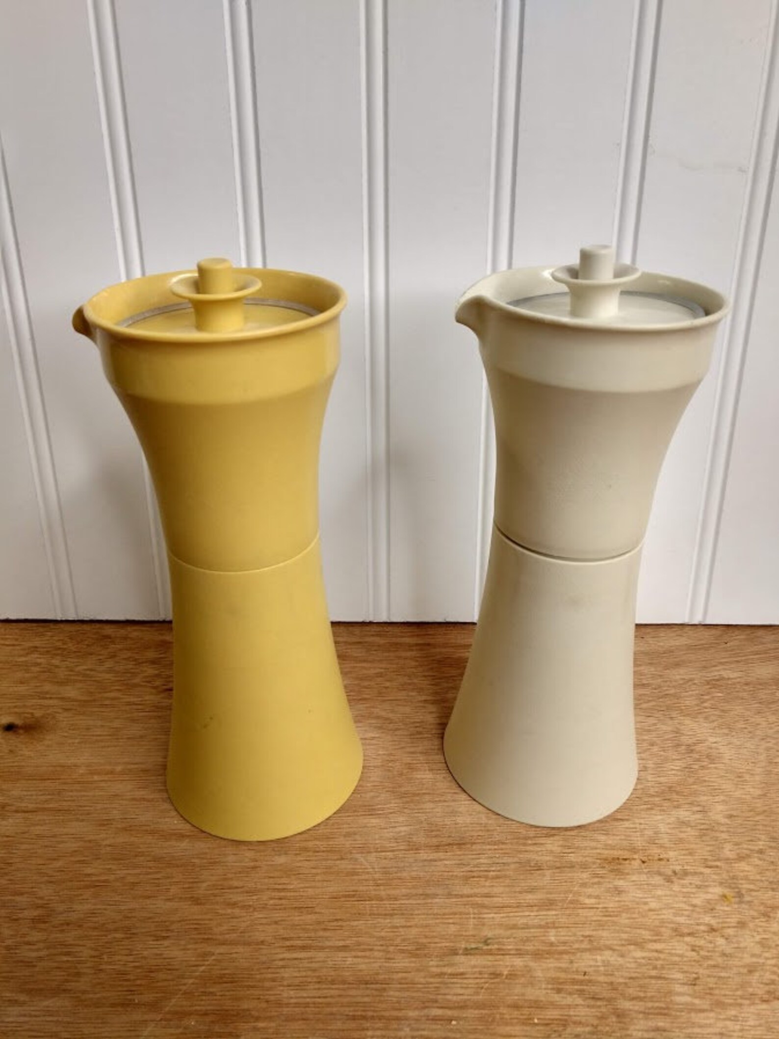 Tupperware 1246 Vinegar & Oil Cruet Salad Dressing Container Etsy