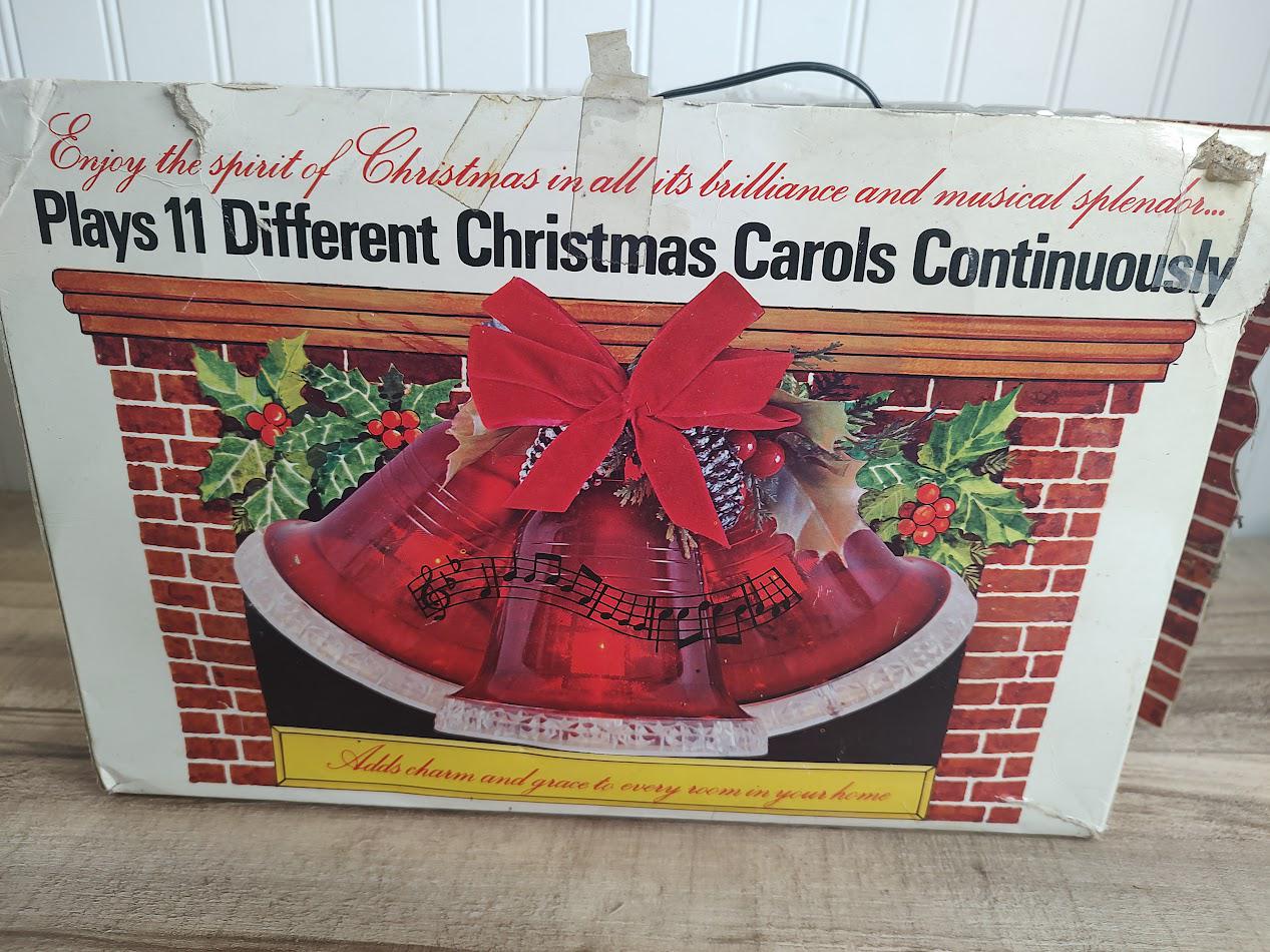 Vintage Carolites Bells of Noel Musical Lighted 3-bell Cluster