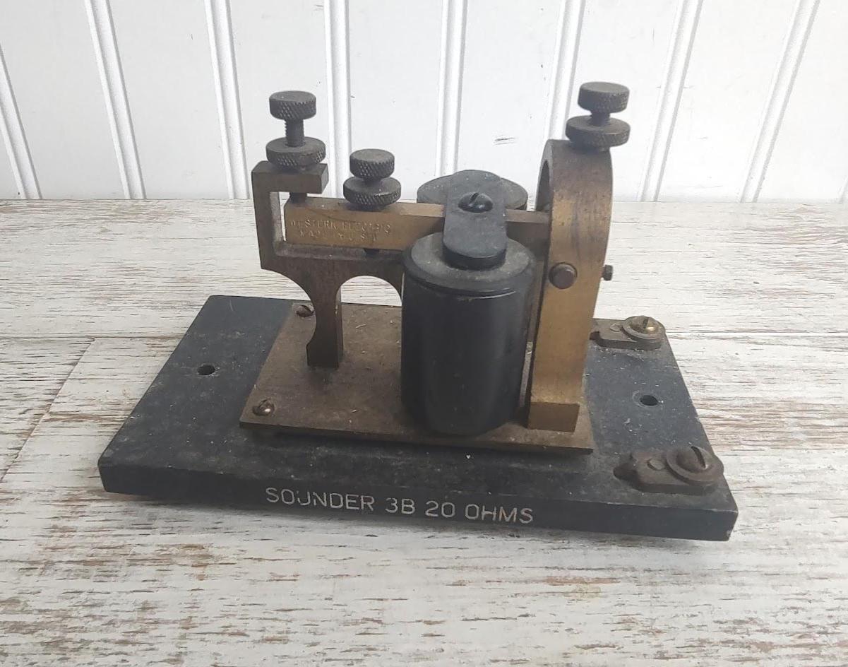 Anitque Western Electric Telegraph Sounder 3B 20 OHMS Morse Code
