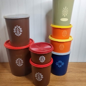 Vintage Tupperware Canister Set Of 2 With Lids Brown 809-13 Green 809-6 US  Made
