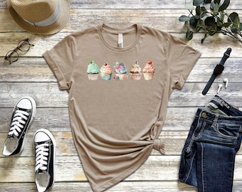 Cupcake Shirt, Watercolor Cupcake Tee, Cake Shirt, Gift for Bakers, Baking Lover Shirt, Foodie Tee, Baker T-shirt, Cupcake Lover Shirt
