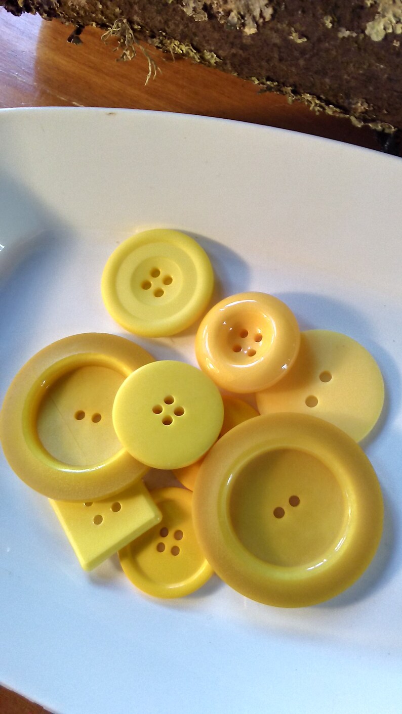 Lot Vintage Large Yellow Buttons/Vintage Large Yellow Etsy
