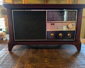 MidCentury RCA Radio