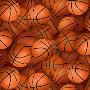 Op de afbeelding: Een verzameling oranje basketballen met zwarte lijnen. De basketballen zijn verspreid, waardoor een patroon ontstaat. De afbeelding is een close-up, die de textuur en details van de ballen laat zien.