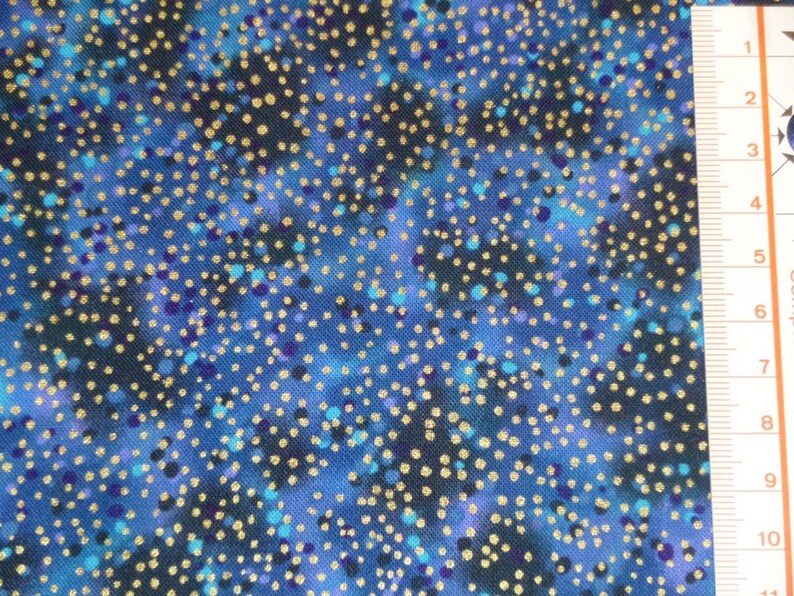 Patchwork fabric blue spotted with gold dots image 2