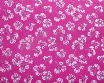 Patchworkstoff  pink mit Blumen in silber