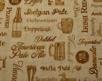 Patchworkstoff Bier Schrift allover beige