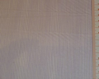 Tkanina patchworkowa fioletowo-biała w paski