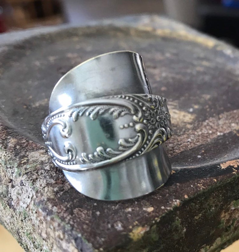 Vtg Silverware Spoon Ring Boho Hippie Dpion Ring vintage ornate spoon ring
