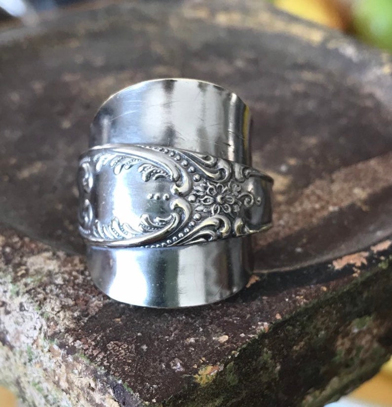 Vtg Silverware Spoon Ring Boho Hippie Dpion Ring vintage ornate spoon ring
