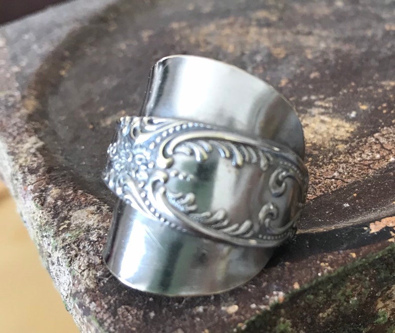 Vtg Silverware Spoon Ring Boho Hippie Dpion Ring vintage ornate spoon ring