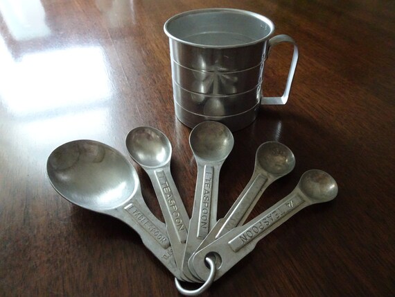 Aluminum Measuring Cup And Spoons Vintage Metal Measuring Cup Etsy