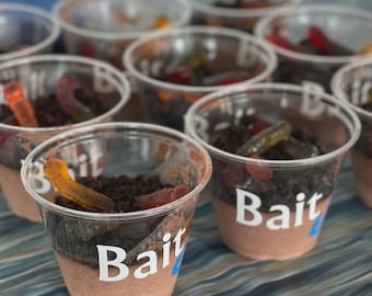 Fishing Party Bait Cups – Clear Plastic, Vinyl Decals