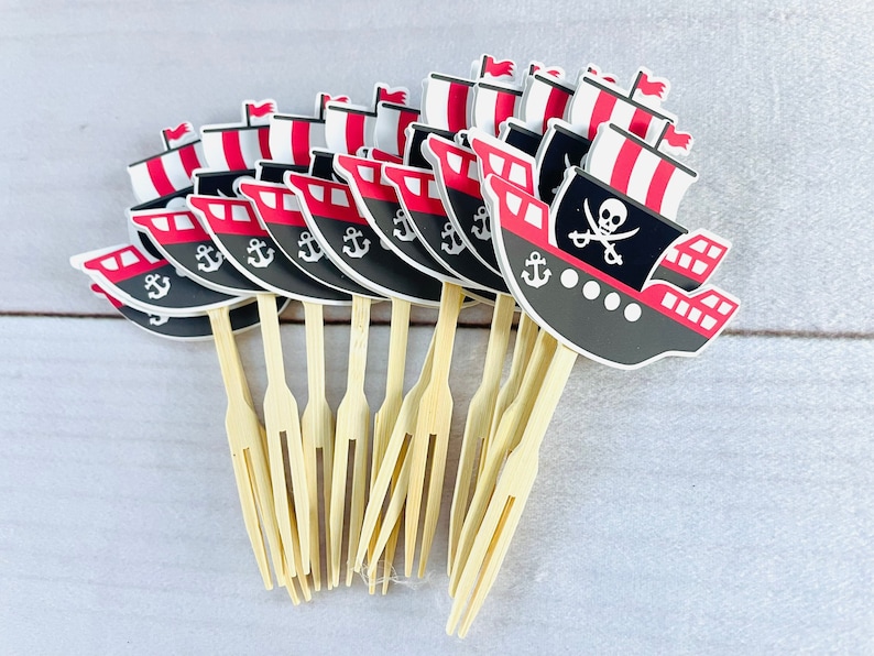 Imprimer Les Drapeaux De Pirate Pour La Décoration D'un Gâteau Pirate