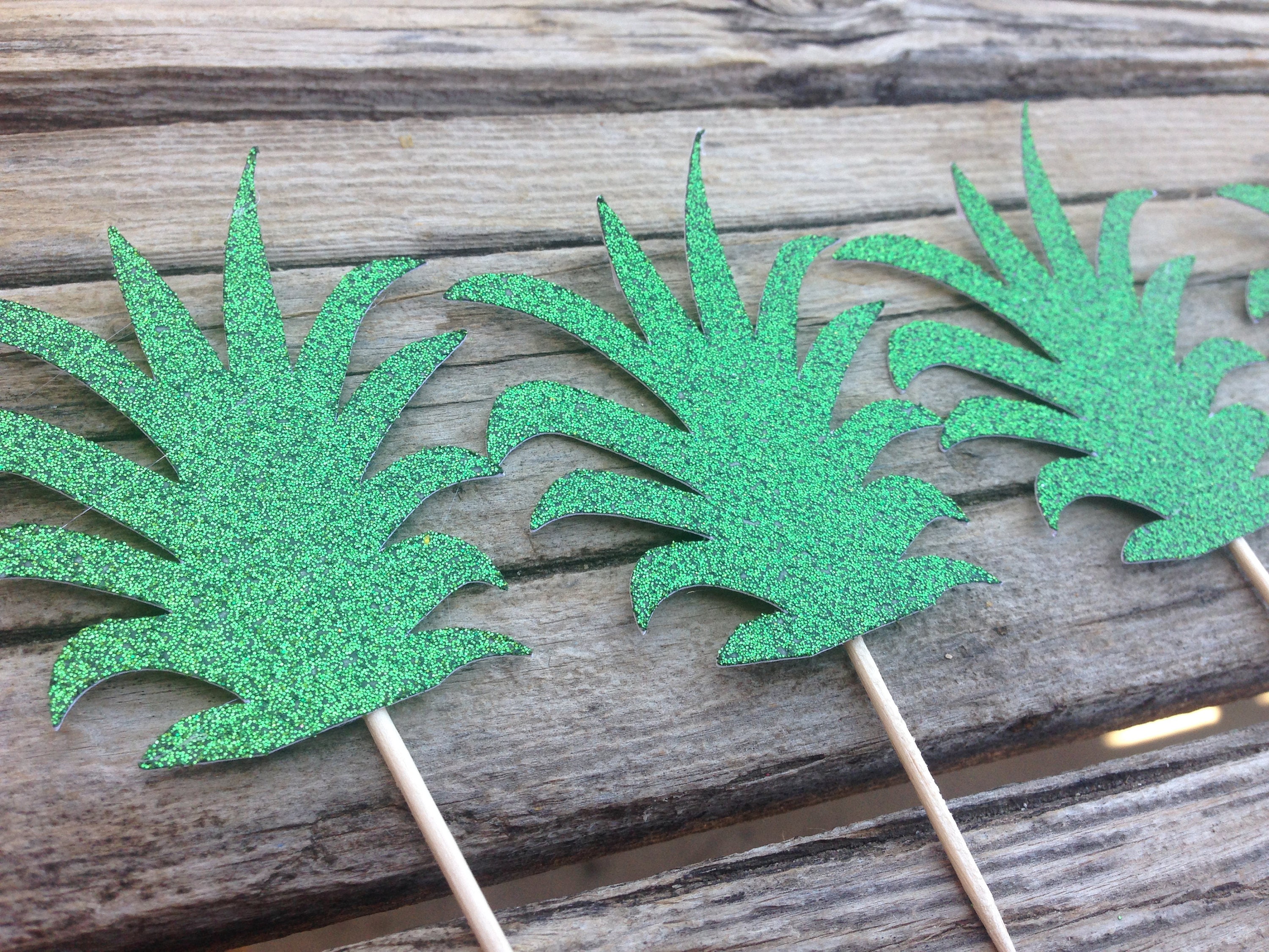 Hawaii-Party-Dekoration Set – 20 Teile, Mit Banner, Tortenaufsatz & Cupcake-Toppern