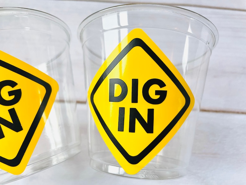 Construction Party Cups, Dig In, Black & Yellow Signs image 2